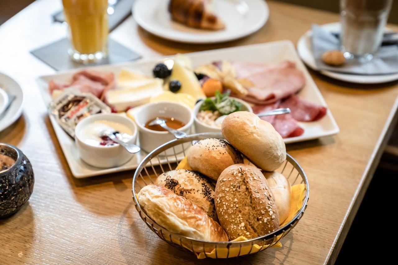The Staycation By Lehmann Hotels Sindelfingen Bagian luar foto