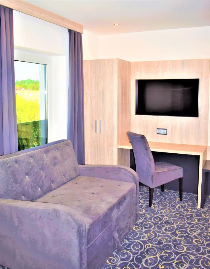 The Staycation By Lehmann Hotels Sindelfingen Bagian luar foto