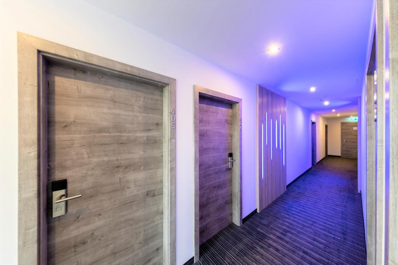 The Staycation By Lehmann Hotels Sindelfingen Bagian luar foto