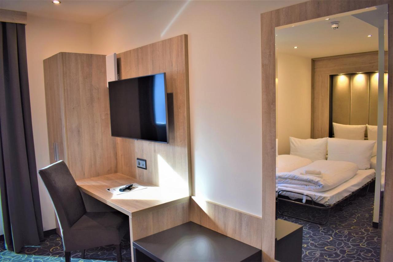 The Staycation By Lehmann Hotels Sindelfingen Bagian luar foto